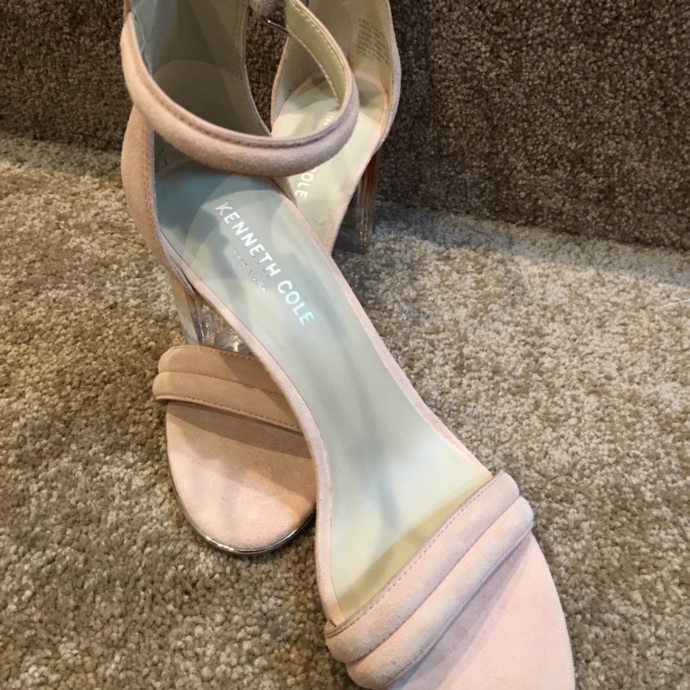 NWT Kenneth Cole pink suede sandals size 8 - Picture 4 of 4